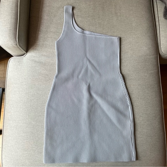 ARITZIA | Babaton Sculpt Knit One-Shoulder Dress in Cement Blue S - Picture 10 of 14